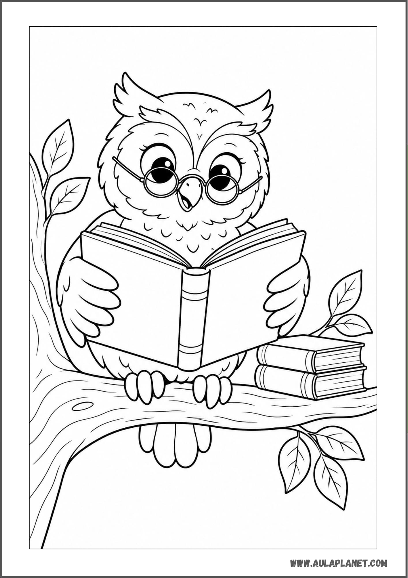 Búho leyendo un libro